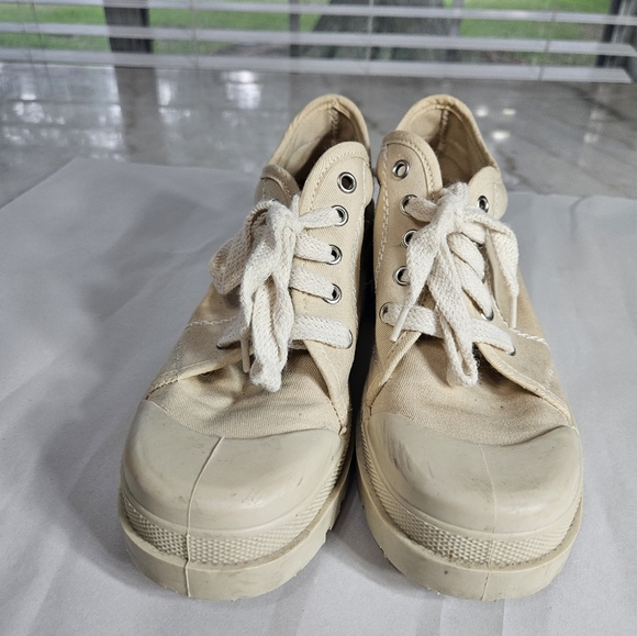 Chic & Cozy Cream Canvas Sneakers,  NoBox, Made in Spain, Size 38 - Picture 4 of 9